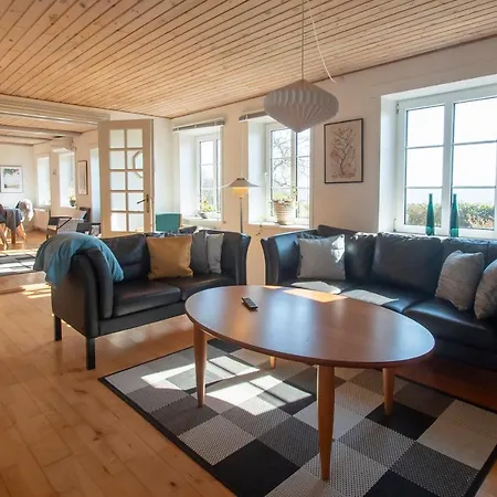 Strandhuset Semesterbostad