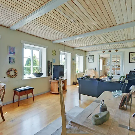 Strandhuset Nyaraló Vollerup